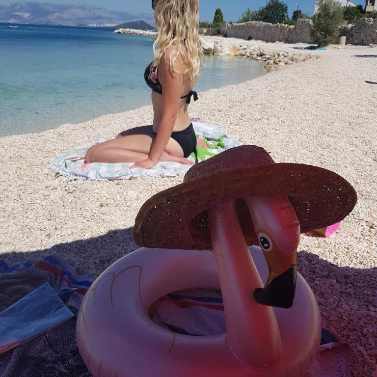 Ferienwohnung In Arbanija Mit Meerblick, Balkon, Klimaanlage, W-Lan 5137-1 Traù Esterno foto