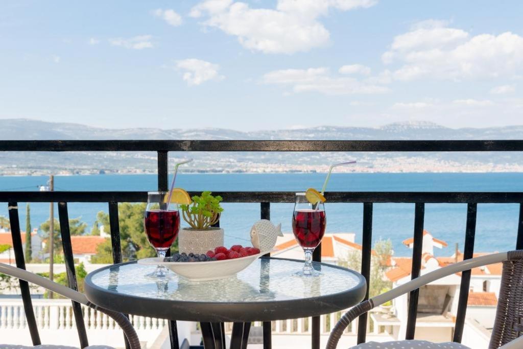 Ferienwohnung In Arbanija Mit Meerblick, Balkon, Klimaanlage, W-Lan 5137-1 Traù Esterno foto